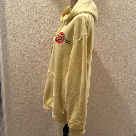 Men’s SANTA CRUZ Classic Dot Fleece Pullover Hoodie - Picture 7 of 13